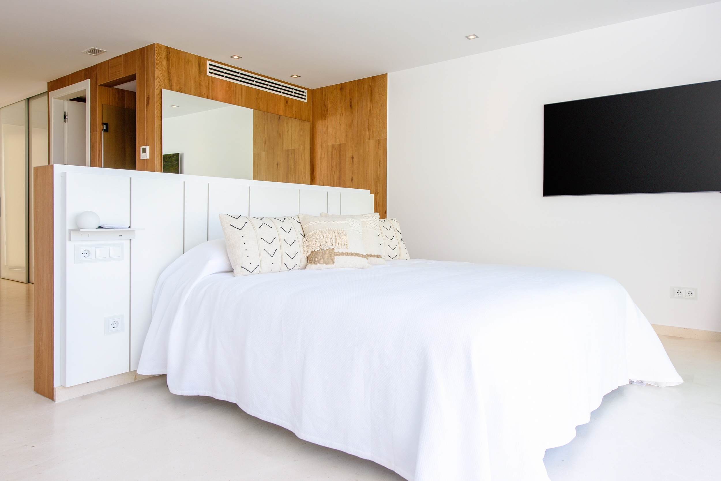 Resa Estates Ibiza sale koop Villa Marcos sea views bedroom 3.JPG